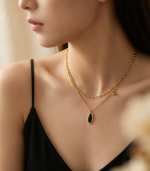 Noir Oval Pendant Gold Necklace